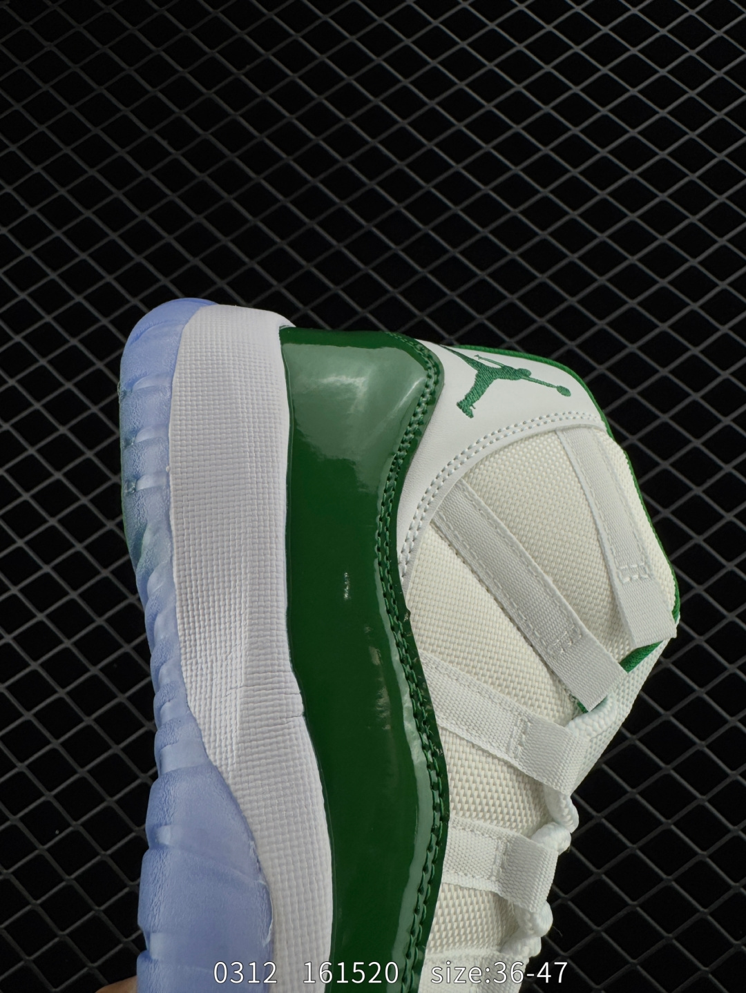 Air Jordan 11 Retro GS “Gamma Blue”